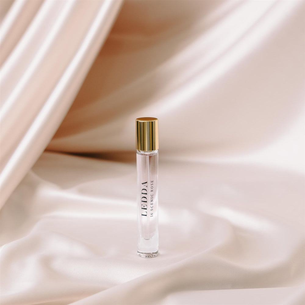 16 Scenic Rose Eau De Parfum